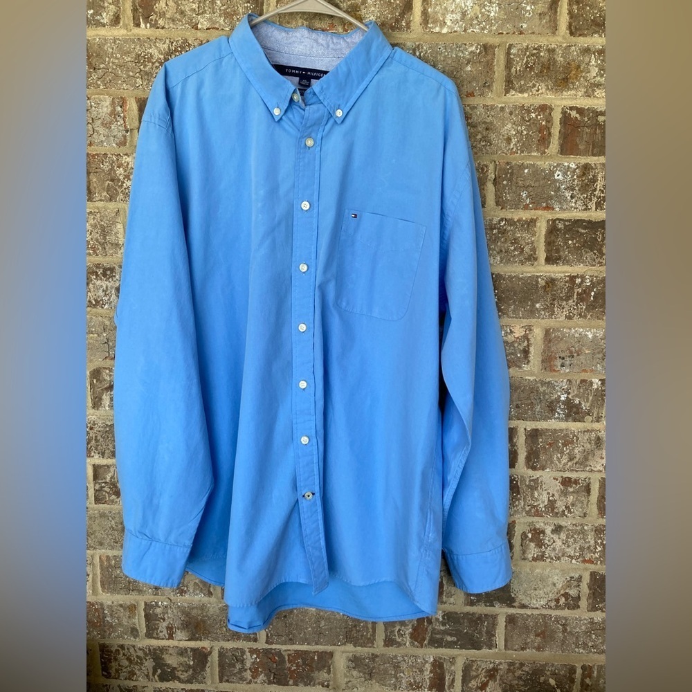Tommy Hilfiger Classic Fit blue long sleeved Shirt size XXL worn once